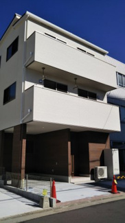 【外観】 | 平日・休日問わずご案内可能です！
お気軽にお問い合わせ下さい☆