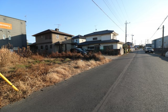 足利市福居町の売地の前面道路含む現地写真