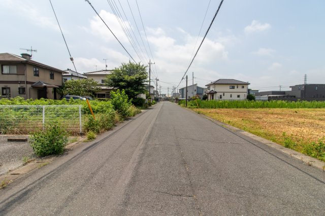 【前面道路含む現地写真】の画像