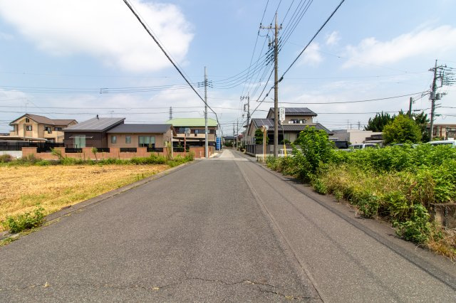 【前面道路含む現地写真】の画像