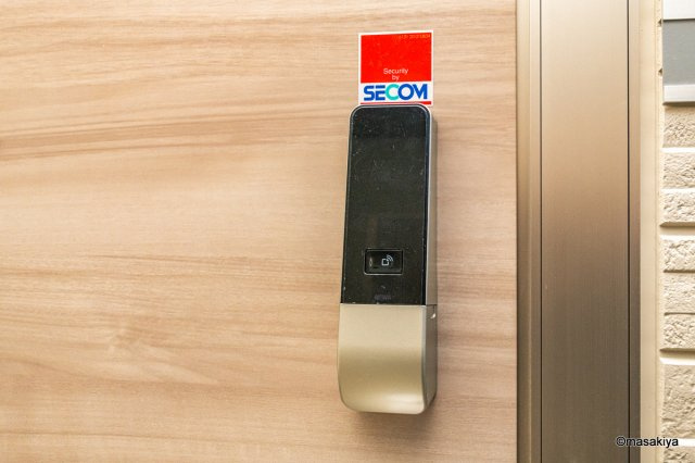 レガーロ柳町のエントランス