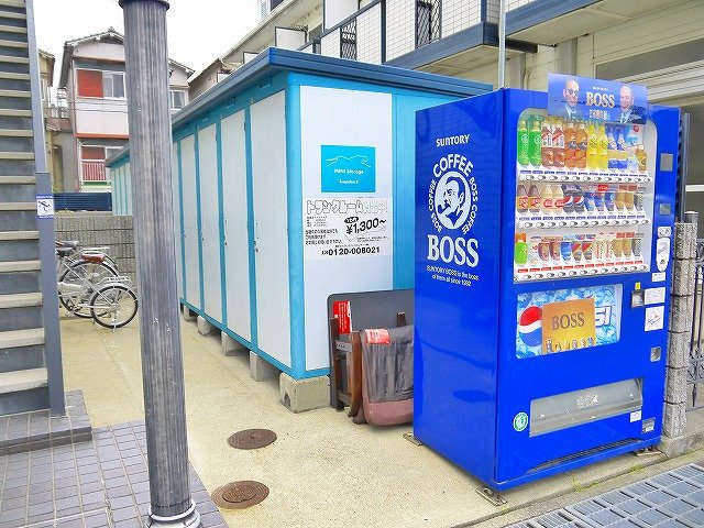 寿限無荘のその他共用部分|明るい共有スペース