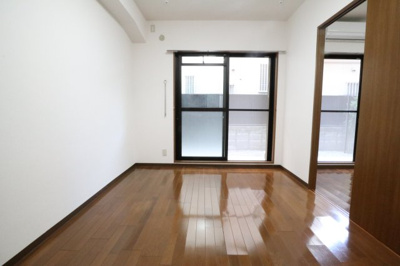 【洋室】 | ジュリア塚口