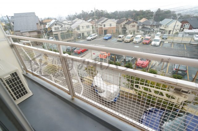 ビューテラス売布Ⅲ（View Terrace 売布Ⅲ）のバルコニー