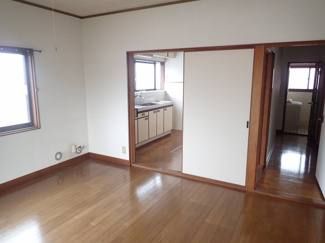 【居間・リビング】