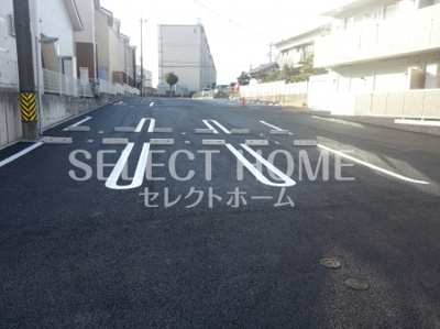 【駐車場】 | サニージュジュ | 駐車場です