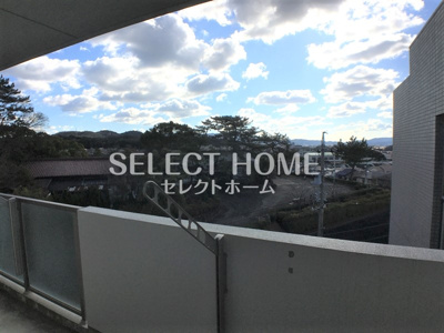 【展望】 | ロイヤルパークサイドヒルズ | バルコニーがあります