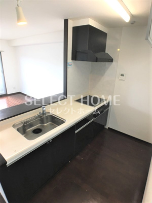 【キッチン】 | ロイヤルパークサイドヒルズ | お料理しやすいキッチンです