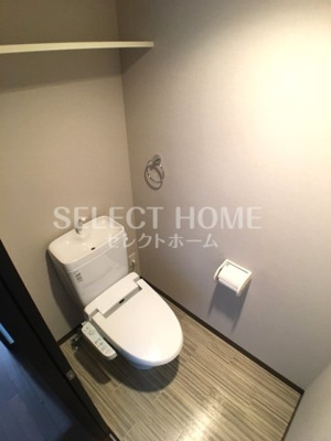 【トイレ】 | ロイヤルパークサイドヒルズ | シンプルで使いやすいトイレです