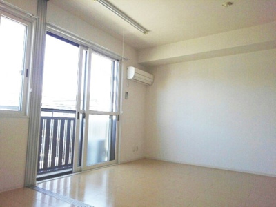 【洋室】 | Flora みさき