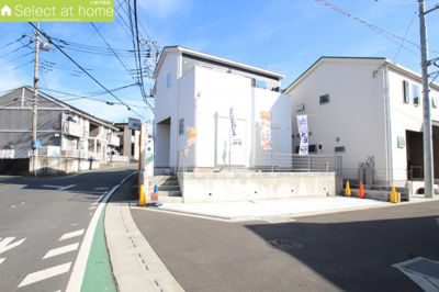 【前面道路含む現地写真】 | 海老名市大谷南3丁目　新築戸建て　A号棟【仲介手数料無料】 | □■当社なら諸費用を最大限削減できます■□