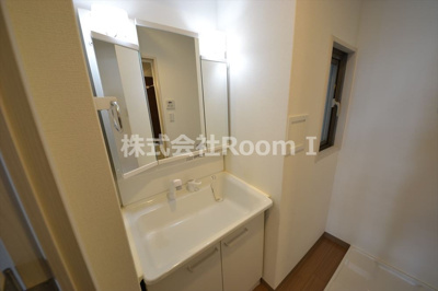 【洗面所】 | AZ天満 | 広い洗面スペース