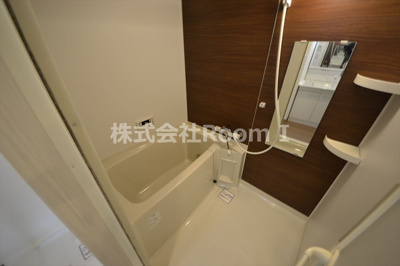 【浴室】 | AZ天満 | ゆったり過ごせるお風呂です