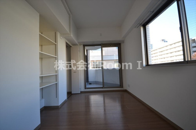 【居間・リビング】 | AZ天満 | おしゃれな居間です