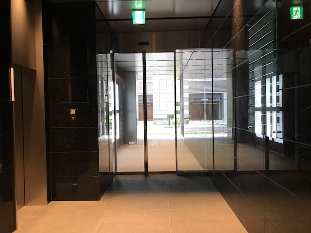 プレリー日本橋ビル
