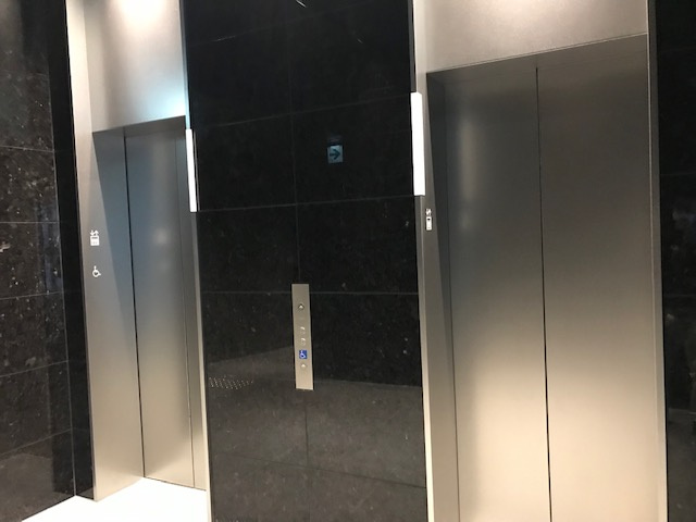 プレリー日本橋ビル