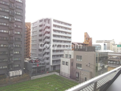 【展望】 | クィンシー江坂 | 南向きバルコニーからの眺めです。