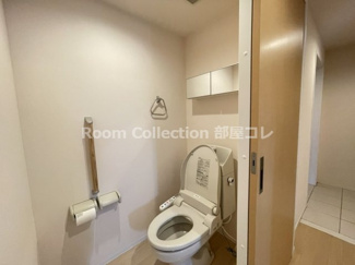 【トイレ】 | エスト ソレイユ | ※同物件他部屋写真
反転の場合有