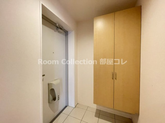 【玄関】 | エスト ソレイユ | ※同物件他部屋写真
反転の場合有