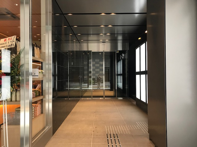 プレリー日本橋ビル