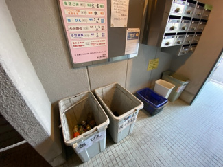【エントランス】 | アルヴィラージュ