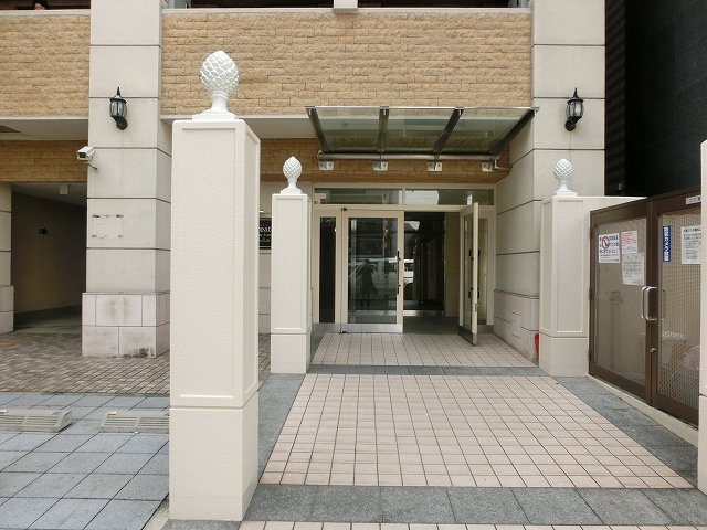 クレアートヨーロッパアベニューシティライフのエントランス