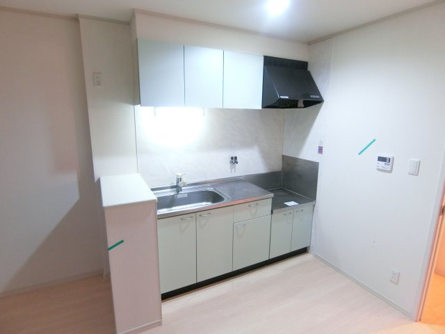 ティカーベルRSのキッチン|同物件別部屋イメージ写真