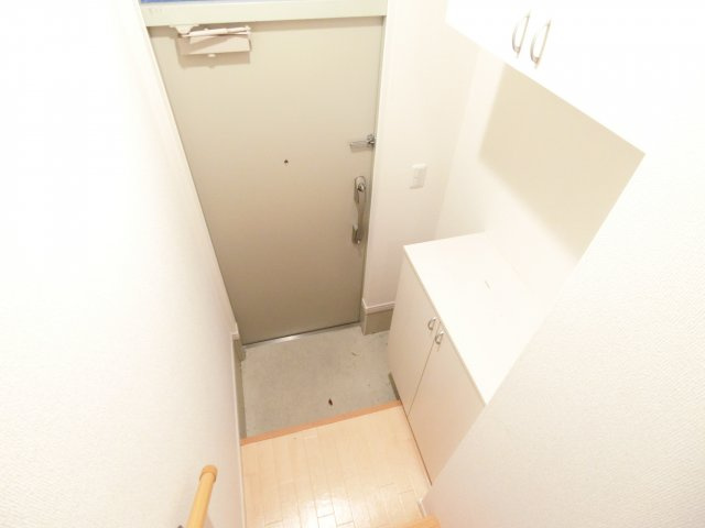 ティカーベルRSの玄関|同物件別部屋イメージ写真