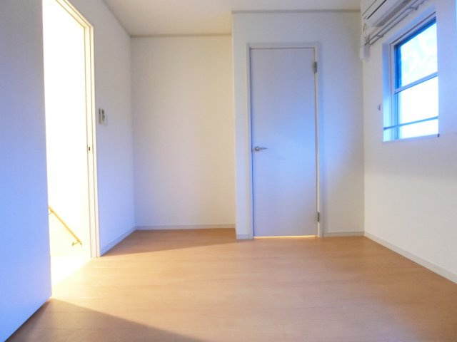 ティカーベルRSの洋室|同物件別部屋イメージ写真