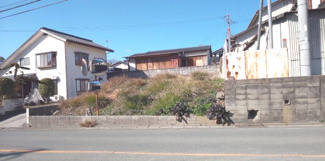 【前面道路含む現地写真】