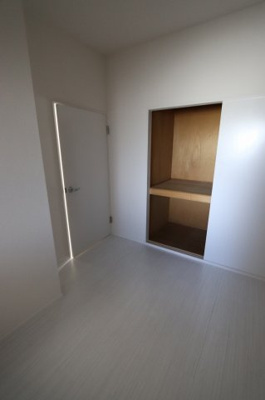 【洋室】 | サンハイツ通町