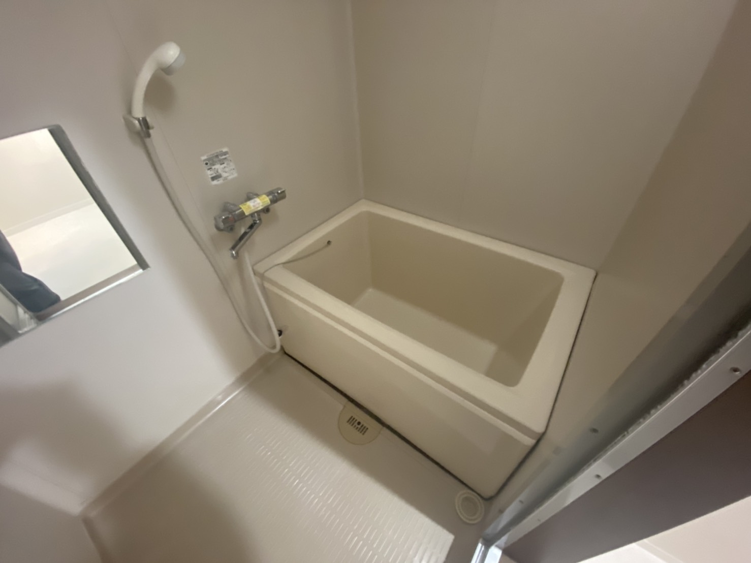 コスモリード大阪本町の浴室