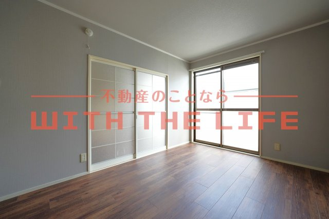 フリーデ【キャッシュバック対象物件】の洋室|使い勝手のいい洋室です