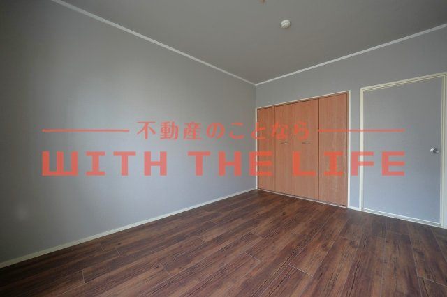 フリーデ【キャッシュバック対象物件】の洋室|明るい洋室です