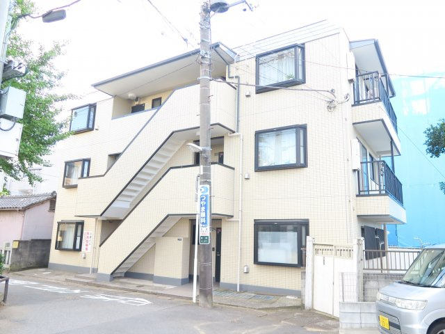 山﨑ビルの外観