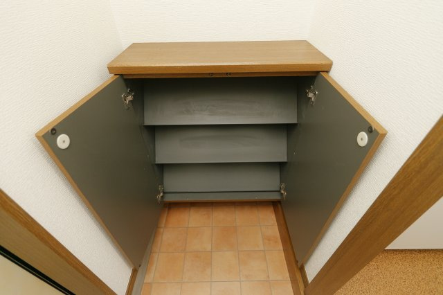 ベルヴェデール弐番館の玄関