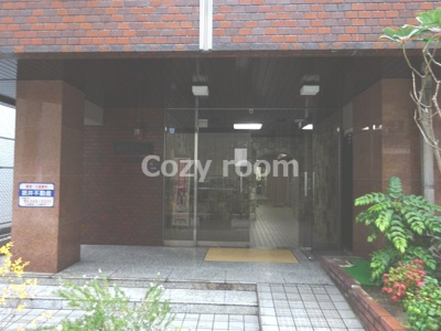 【エントランス】 | 内田マンション | エントランスです