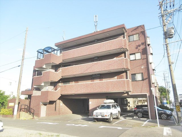 クイーンシティ吉川Ⅱの外観|クイーンシティ吉川Ⅱ