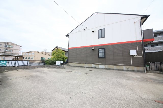 セジュール富貴ノ台の駐車場