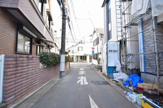 【前面道路含む現地写真】 | 現地見学や資料請求などお気軽にお問合せ下さい。
周辺環境とあわせて現地もご案内致します。