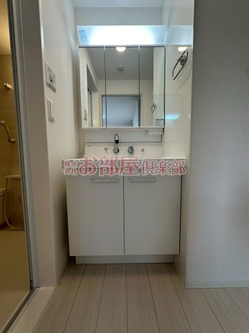 パークハイム上津の洗面所|脱衣スペースもあります