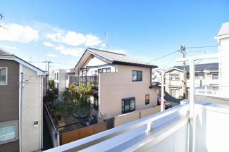 【展望】 | バルコニーからは開放的な景色が眺められます。