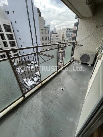 三恵第五ハイツのバルコニー