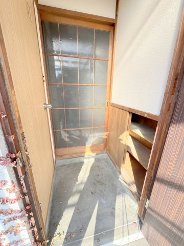 藤荘の玄関