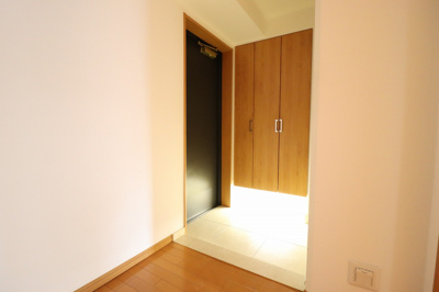 【玄関】 | リーガル大阪城東