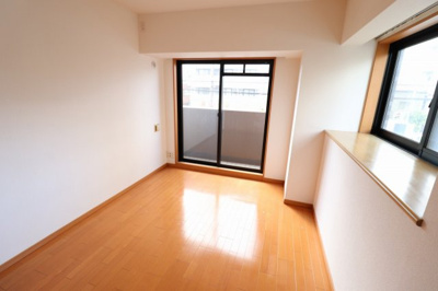 【洋室】 | リーガル大阪城東