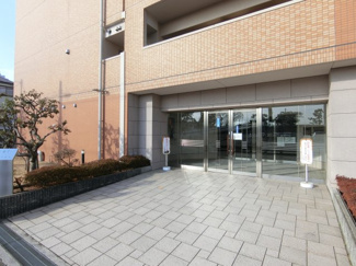 【エントランス】