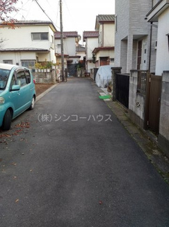 【前面道路含む現地写真】