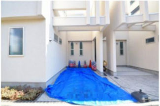 【駐車場】 | 現地見学や資料請求などお気軽にお問合せ下さい。
周辺環境とあわせて現地もご案内致します。