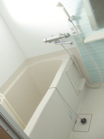 櫛原ハイツ【10,000円キャッシュバック対象物件】の浴室